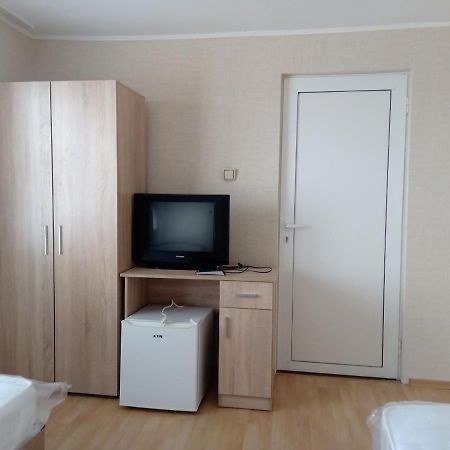 Prometei Hotell Burgas Exteriör bild