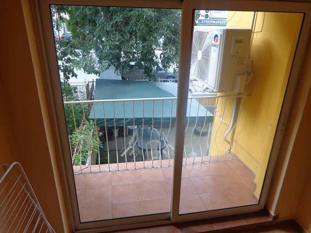 Prometei Hotell Burgas Exteriör bild