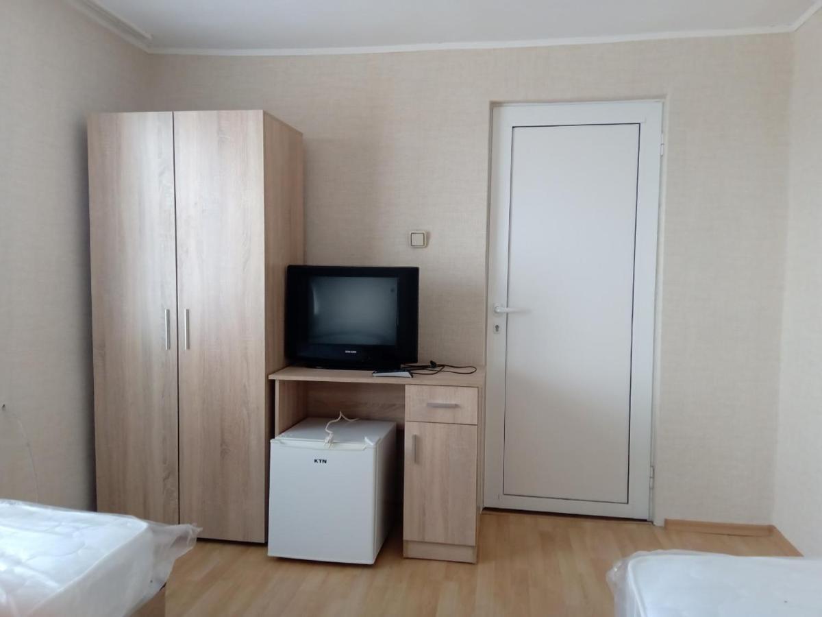 Prometei Hotell Burgas Exteriör bild