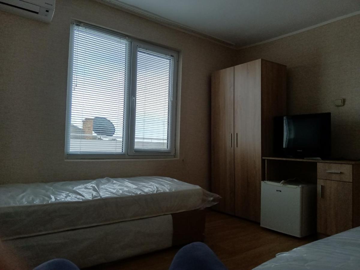 Prometei Hotell Burgas Exteriör bild