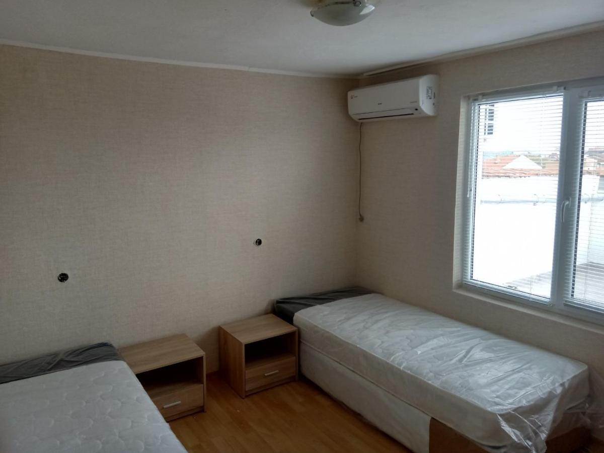 Prometei Hotell Burgas Exteriör bild